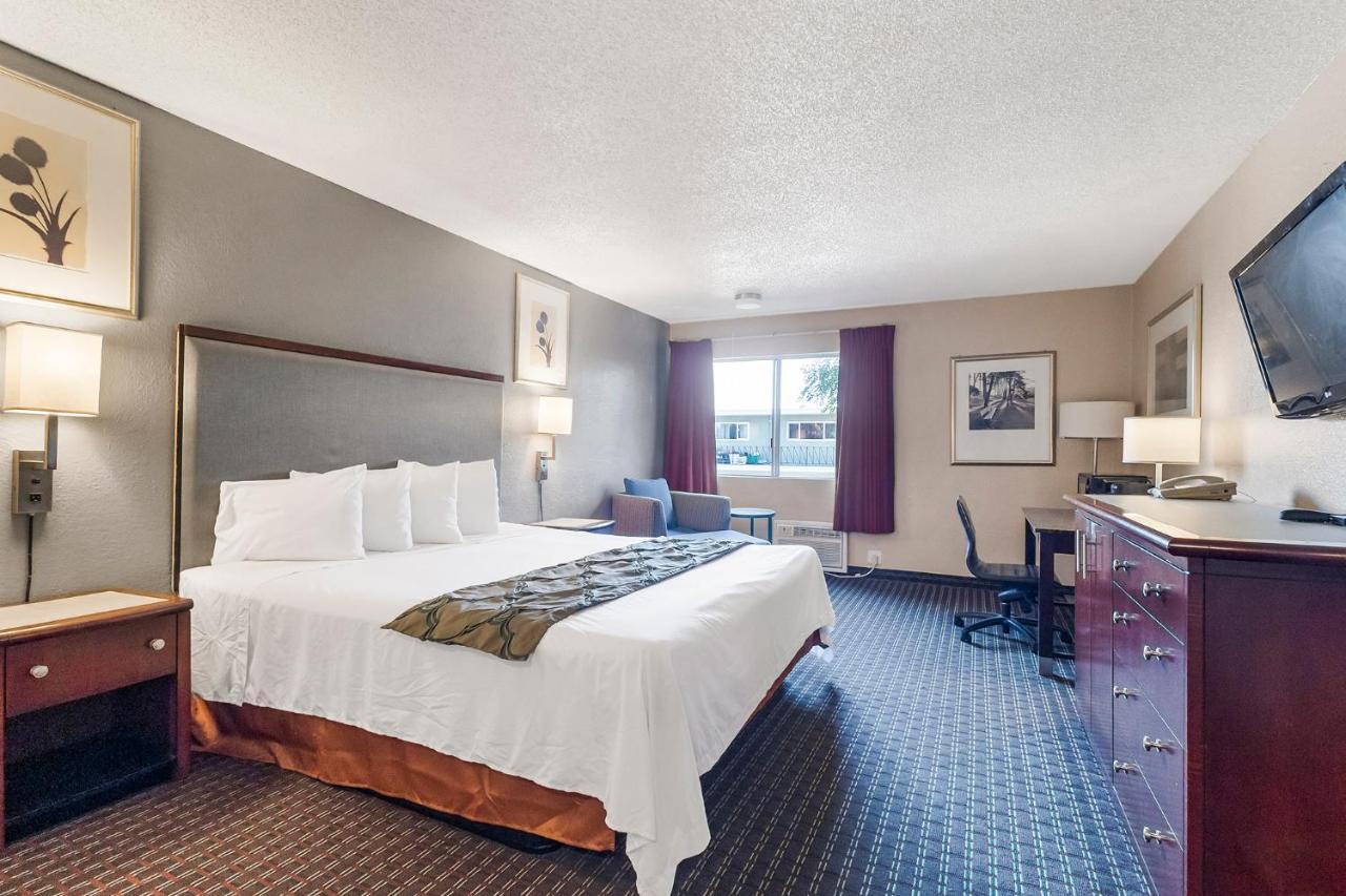 Heritage Inn Express Hayward Luaran gambar