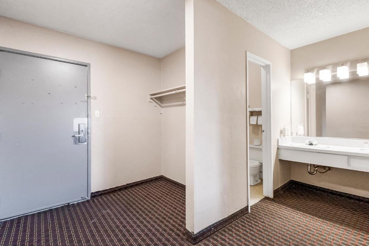 Heritage Inn Express Hayward Luaran gambar