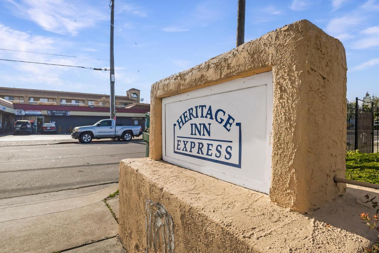 Heritage Inn Express Hayward Luaran gambar