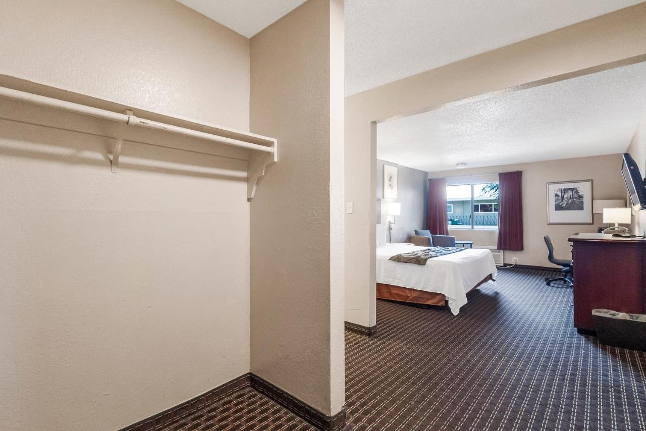 Heritage Inn Express Hayward Luaran gambar