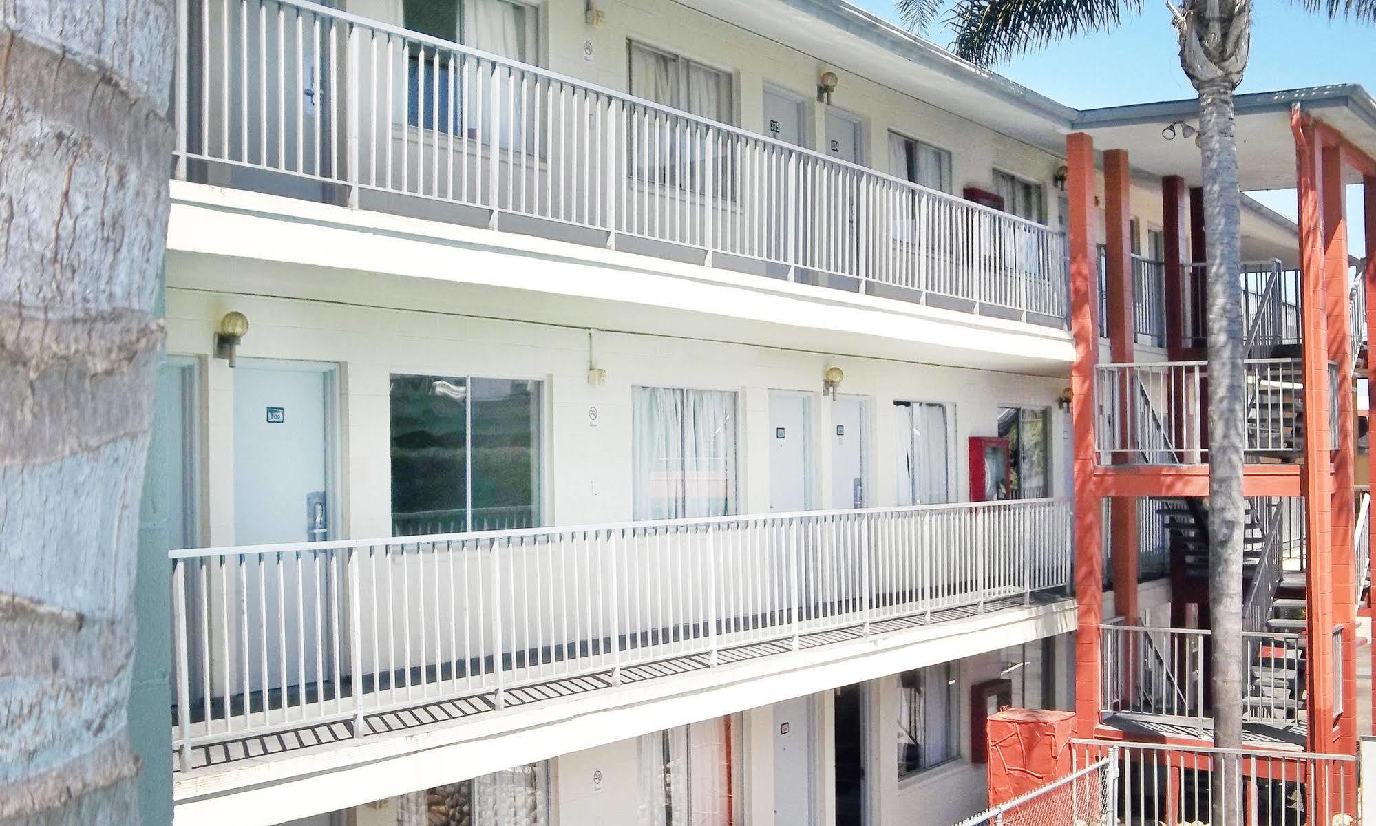 Heritage Inn Express Hayward Luaran gambar